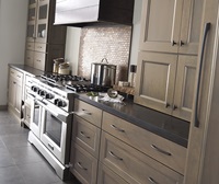 Cliff Gray Cabinet Finish on Alder - Decora Cabinetry