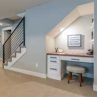 Decora_200x200_DeskUnderStairs